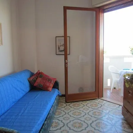 Beachfront Lido Dei Pini - Airco - Private Parking - Place Apartment Bibione