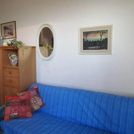 Apartman Beachfront Lido Dei Pini - Airco - Private Parking - Place Bibione
